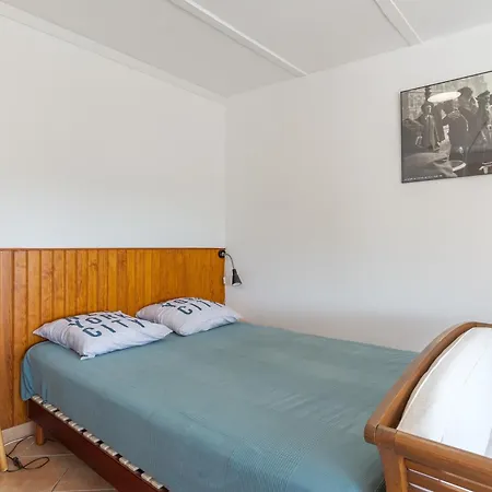 아파트 L'amourie 1er Etage Pour 5pers